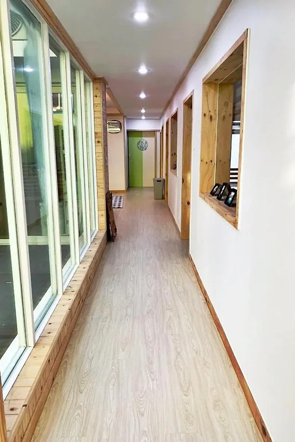 Jeju Guesthouse Togŭnnae 2*,  Sydkorea