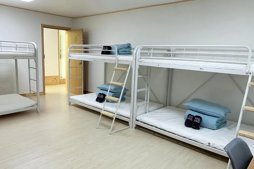Jeju Guesthouse Oedo-dong